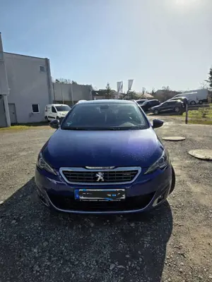 Peugeot 308 Bild 2