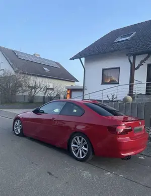 BMW 330 Bild 4