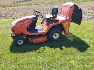Kubota GR 1600-II Profi Diesel Rasentraktor