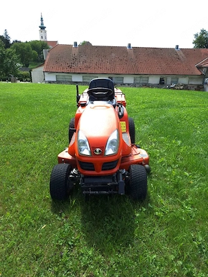 Kubota GR 2120 Rasenmähertraktor Bild 2