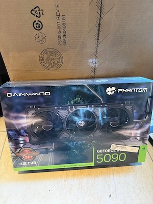 Gainward GeForce RTX 5090 Phantom 32GB   Neu & OVP verschweißt