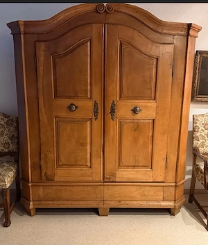 Bodenseeschrank | Wohnzimmerschank | antik - Vollholz