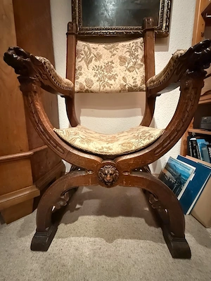 antiker Scherenstuhl um 1890