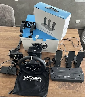 Moza r5 racing bundle inkl. Moza Clutch und Handbremse