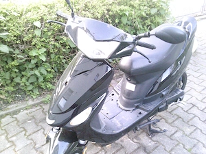 Longja 2-Taktroller Kolben Standschaden an Bastler 3100Km 130   VB