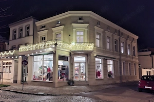 Laden 80m2 mit großen Schaufenstern in Warnemünde zu vermieten
