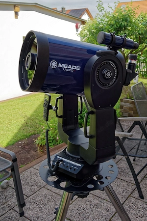 MEADE 10" LX200R großes Spiegelteleskop mit GoTo-Steuerung