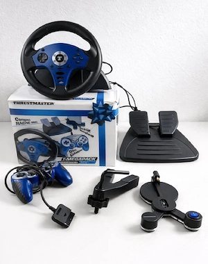 Thrustmaster Lenkrad Set mit Pedale Controller