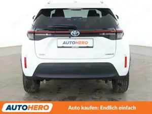 Toyota Yaris Cross 1.5 Hybrid 2WD Team D Aut*NAVI*LED*ACC*CAM*SHZ* Bild 5