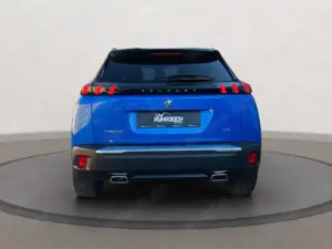 Peugeot 2008 GT PACK PT 155 EAT8 NAV ACC PANO RFK SHZ Bild 4
