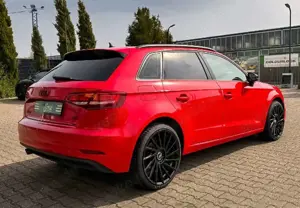 Audi A3 Sportback 30 TDI S Tronic MMI Plus SHZ PDC Bild 4