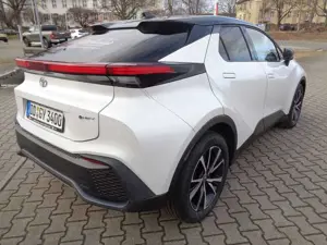 Toyota C-HR 1.8 Hybrid Team Deutschland Bild 3