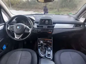 BMW 218 218d Gran Tourer Bild 5