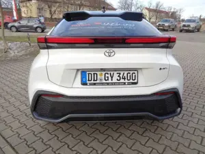 Toyota C-HR 1.8 Hybrid Team Deutschland Bild 4