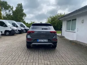Volkswagen T-Roc Goal Fahrschulwagen Bild 3