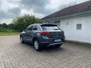 Volkswagen T-Roc Goal Fahrschulwagen Bild 4