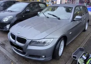 BMW 320 320d DPF Touring