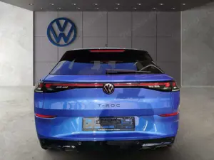 Volkswagen T-Roc 1.5 eTSI DSG R-Line Navi IQ.Light ACC DAB+ Bild 5