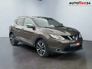 Nissan Qashqai 1.6 dCi CVT Tekna + Bose Panoramadach Leder Sit...