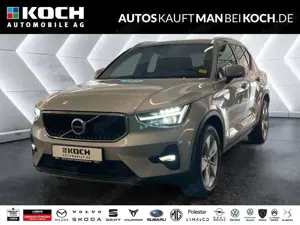 Volvo XC40 B3 B DKG Core AHK P-LED PDC/CAM SHZ/LHz GJR