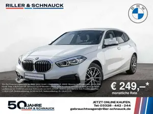 BMW 118 i Sport Line NAVI+LED+KAMERA+KEYLESS+KLIMA