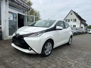 Toyota Others Aygo AYGO x-play Edition-S Bild 3