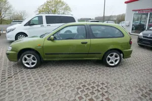 Nissan Almera Bild 4