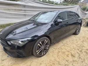 Mercedes-Benz CLA 180 Shooting Brake 7G-DCT Edition Progressive Line