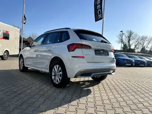Skoda Kamiq 1.0 TSI DSG Ambition LED Navi Kamera Sitzh Bild 2