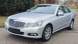 Mercedes-Benz E 200 E-Klasse CGI BlueEFFICIENCY