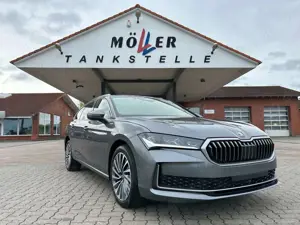 Skoda Superb Combi LK 2.0 TDI DSG 4x4 / 5 J. Garantie