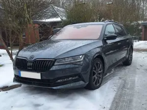 Skoda Superb Superb III Combi Diesel Combi 2.0 TDI 4x4 DSG Sportline