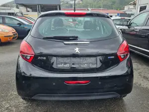 Peugeot 208 Bild 5