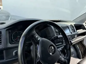 Volkswagen T6 Caravelle