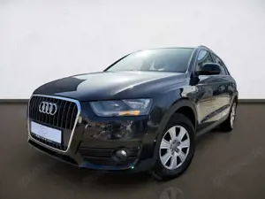 Audi Q3 2.0 TDI*PDC*AHK*8X Bereift*