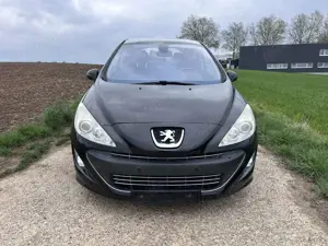 Peugeot 308 Platinum *Temp*Vollleder*Navi*Klima*Panoramadach* Bild 3