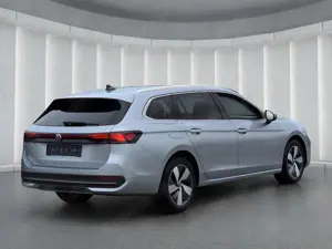Volkswagen Passat Variant Business 1.5eTSI*AHK 360°Kam ACC Bild 4