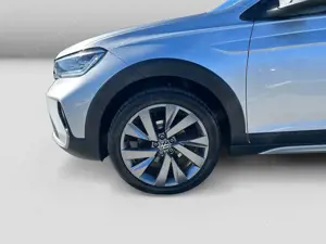 Volkswagen Taigo 1.0TSI DSG Style ACC Cam Matrix Navi SHZ Bild 5