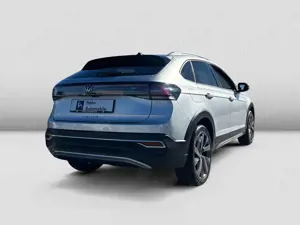 Volkswagen Taigo 1.0TSI DSG Style ACC Cam Matrix Navi SHZ Bild 4