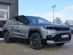 Jeep Compass E-Hybrid 1.2 eDCT 107 kW First Edition Bild 4