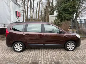 Dacia Lodgy Laureate/NAVI/SHZ/TEMPOMAT/BC/TÜVSERVICE NEU Bild 4