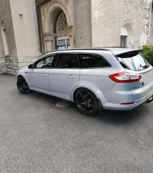 Ford Mondeo Bild 3