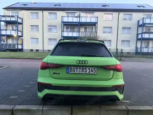 Audi RS3 TFSI Limousine Sportback  quattro S tronic