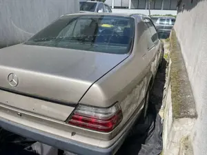 Mercedes-Benz CE 300