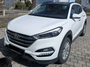 Hyundai TUCSON Tucson blue 1.7 CRDi 2WD
