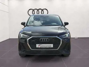 Audi Q3 Sportback 40 TFSI quattro S tronic NAV LED GJ-REI Bild 3