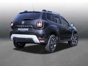 Dacia Duster Celebration TCe 100  SHZ PDC KLIMA Bild 2