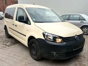 Volkswagen Caddy Maxi 2,0 DSG Rollstuhlrampe Motor überholt