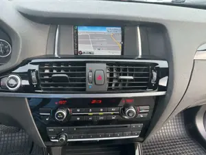 BMW X3 xDrive 20 d LEDER|XEN|STDHZG|AHK|NAVI|dt PKW Bild 3