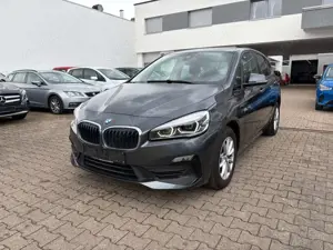 BMW 216